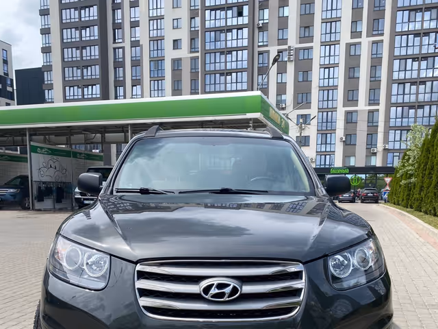 Hyundai Santa Fe - фото 3