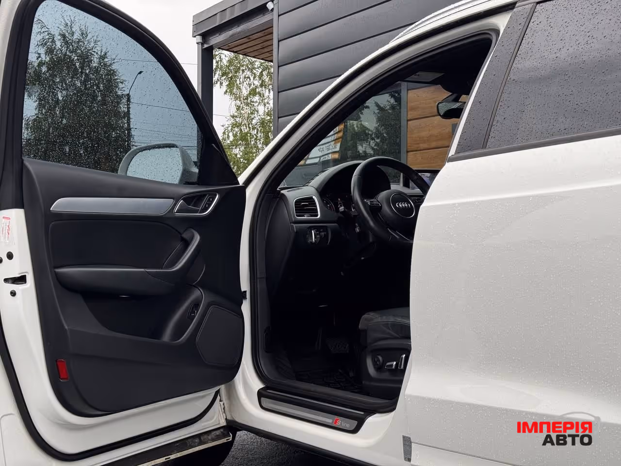 Audi Q3 - фото 28