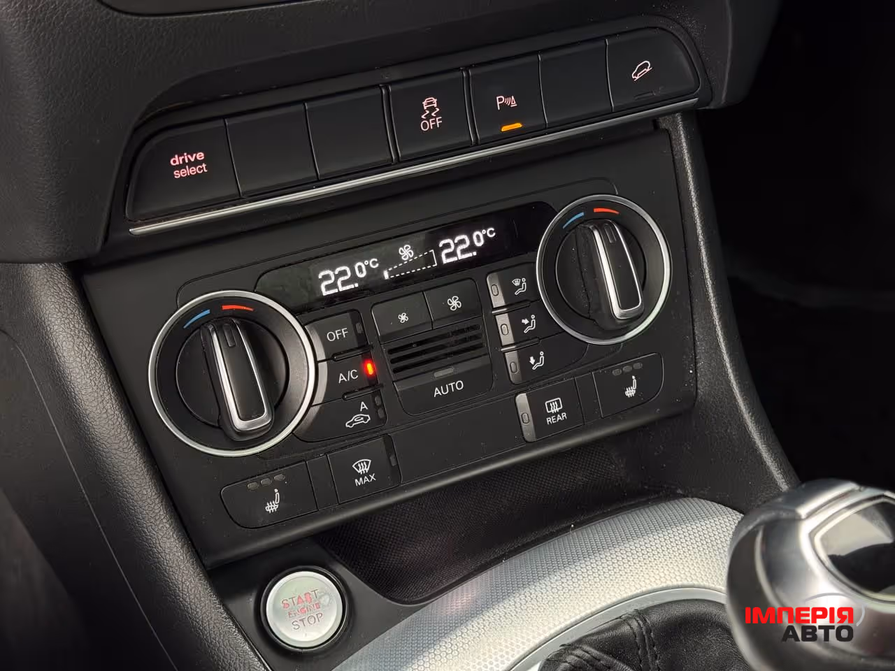 Audi Q3 - фото 49