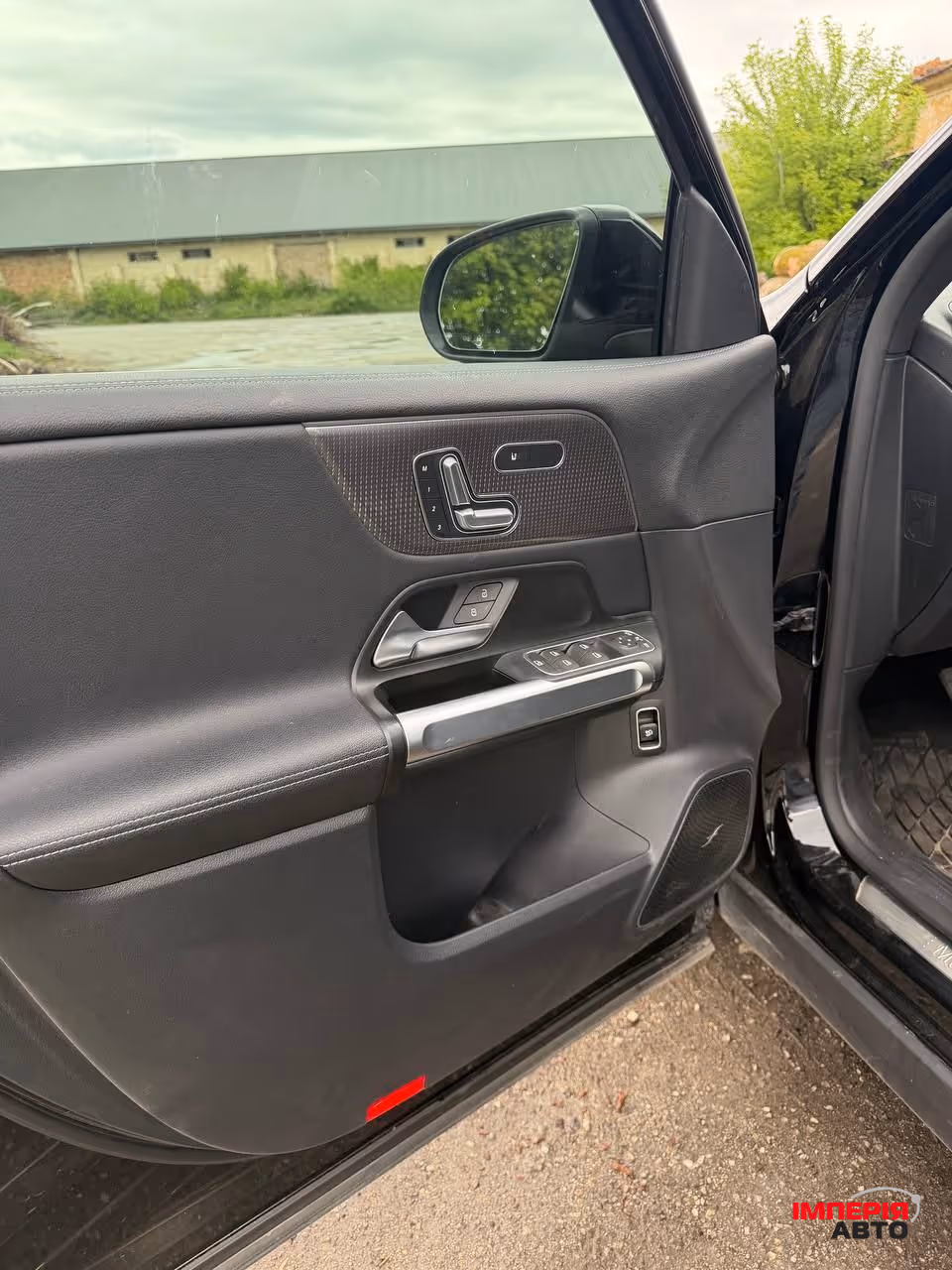 Mercedes-Benz EQB - фото 13