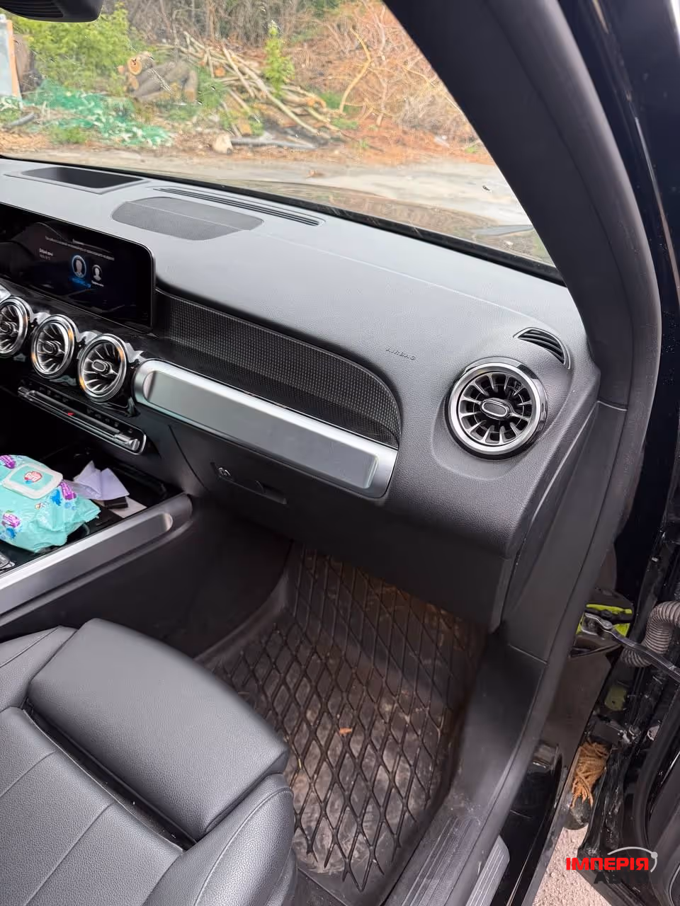 Mercedes-Benz EQB - фото 17