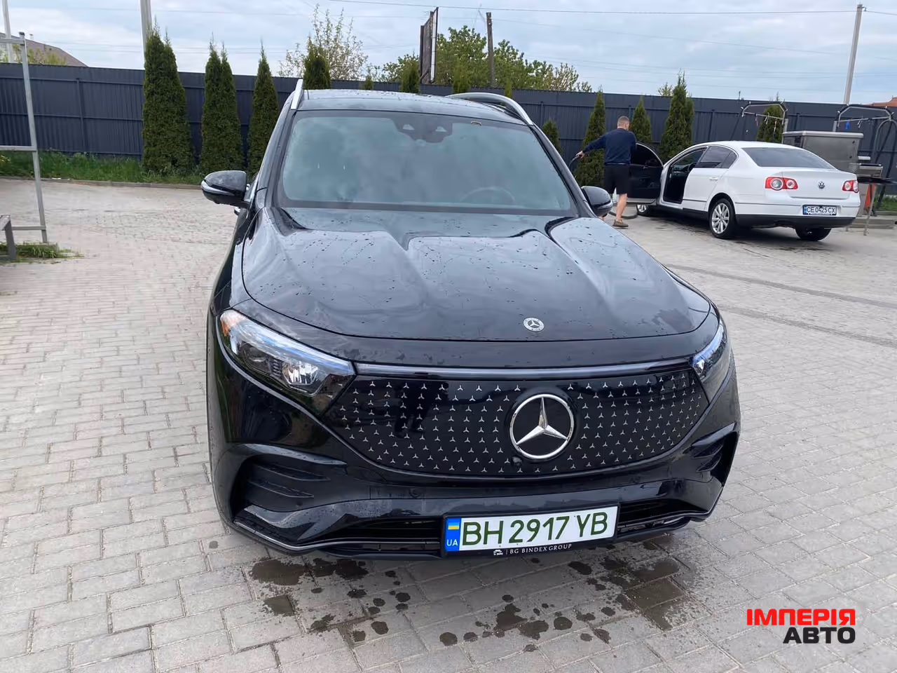 Mercedes-Benz EQB - фото 3