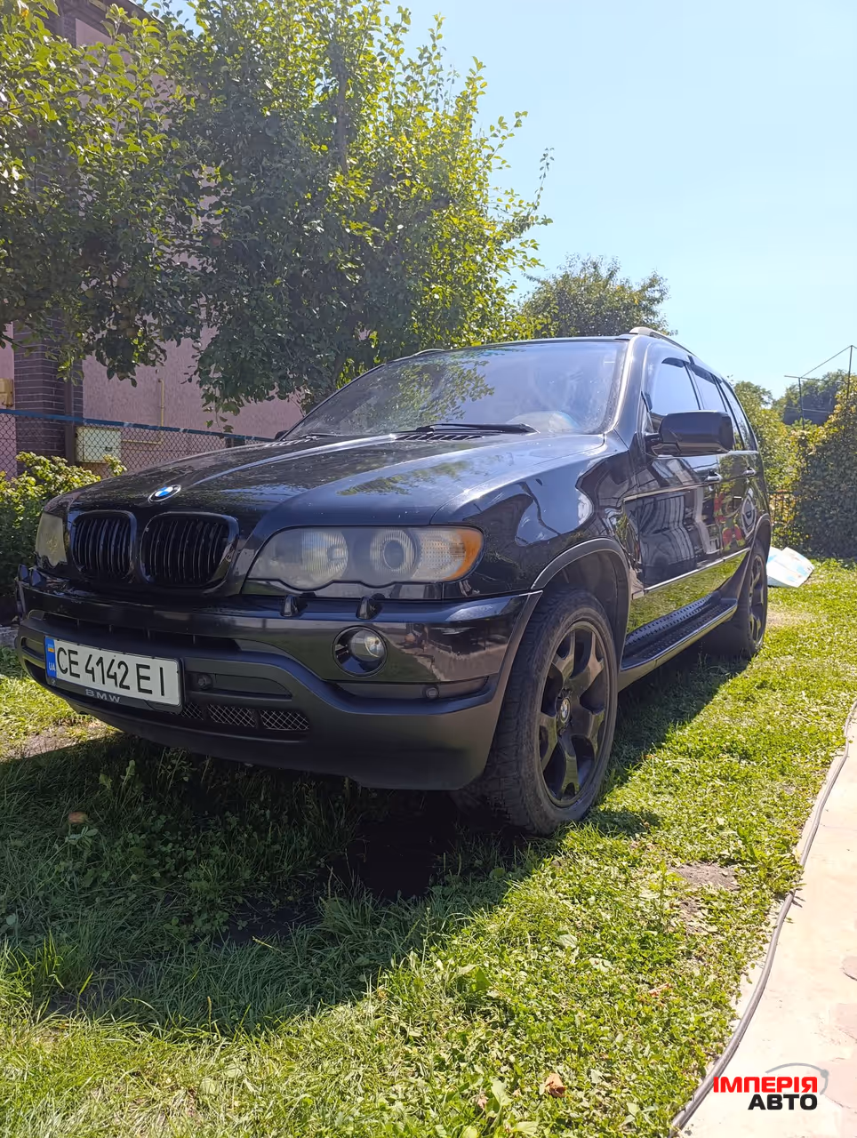 BMW X5 - фото 1