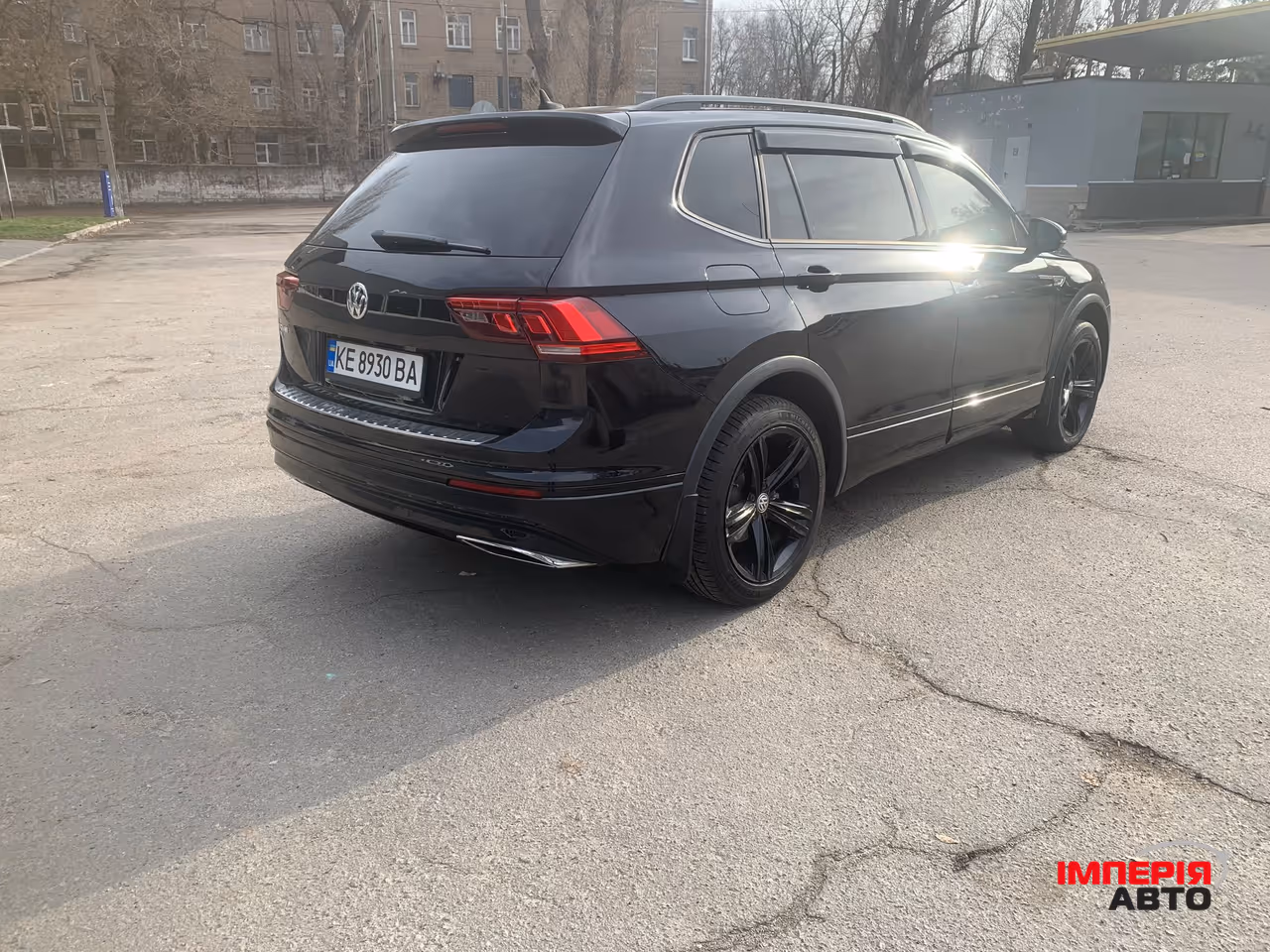 Volkswagen Tiguan - фото 5