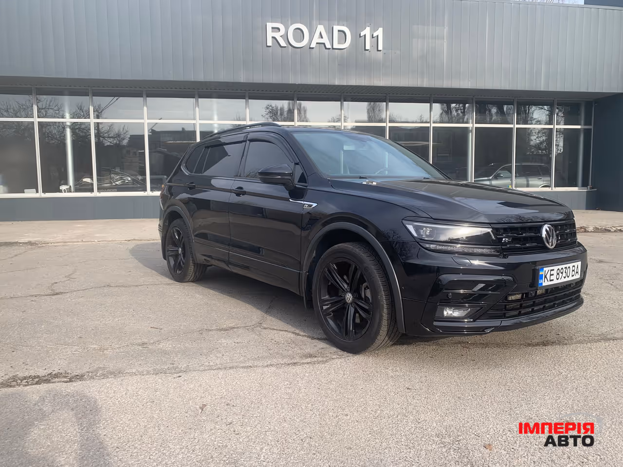 Volkswagen Tiguan - фото 3