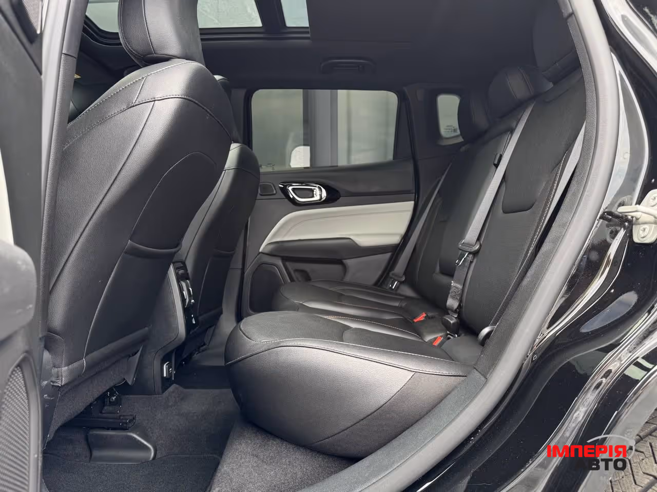 Jeep Compass - фото 54