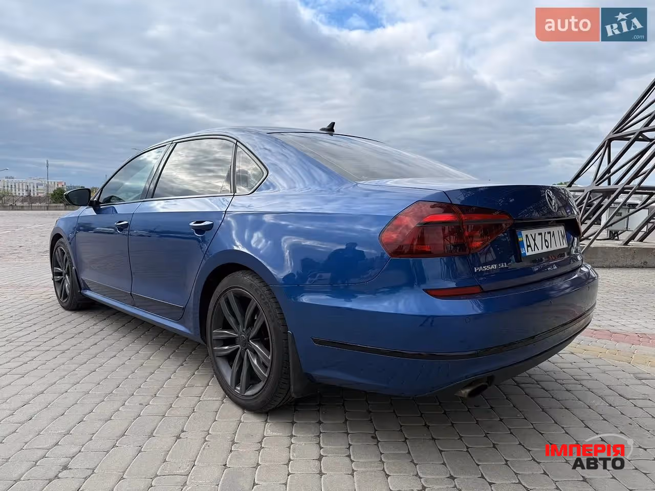 Volkswagen Passat - фото 5
