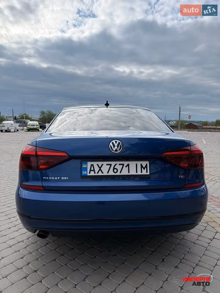 Volkswagen Passat - фото 4