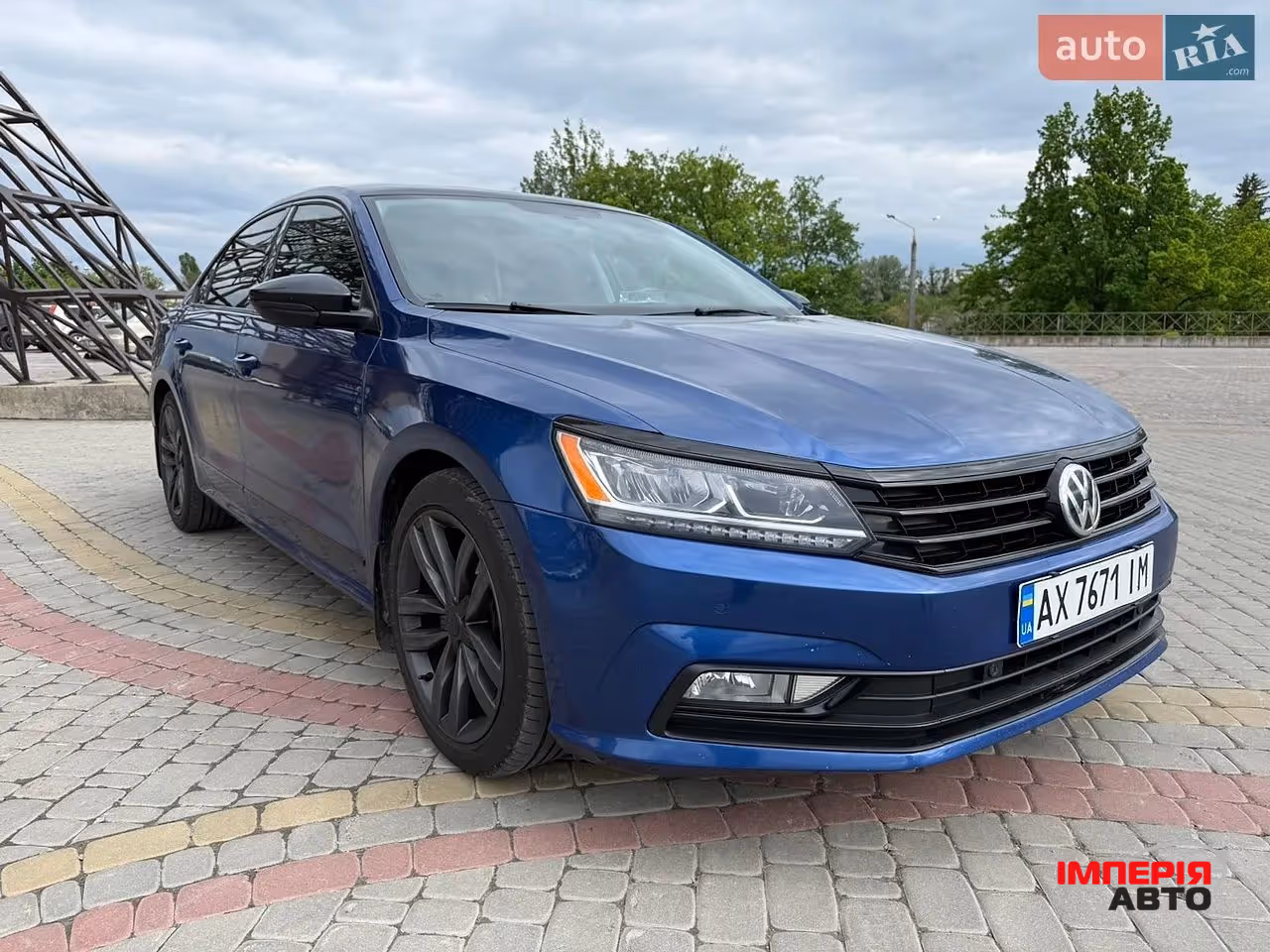 Volkswagen Passat - фото 2