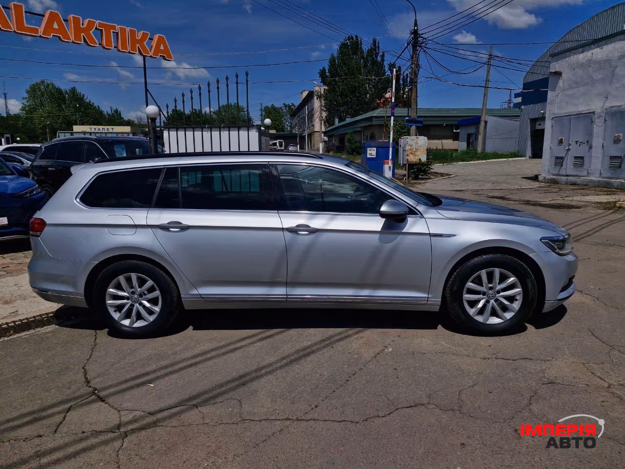Volkswagen Passat - фото 5
