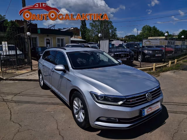 Volkswagen Passat - фото 4