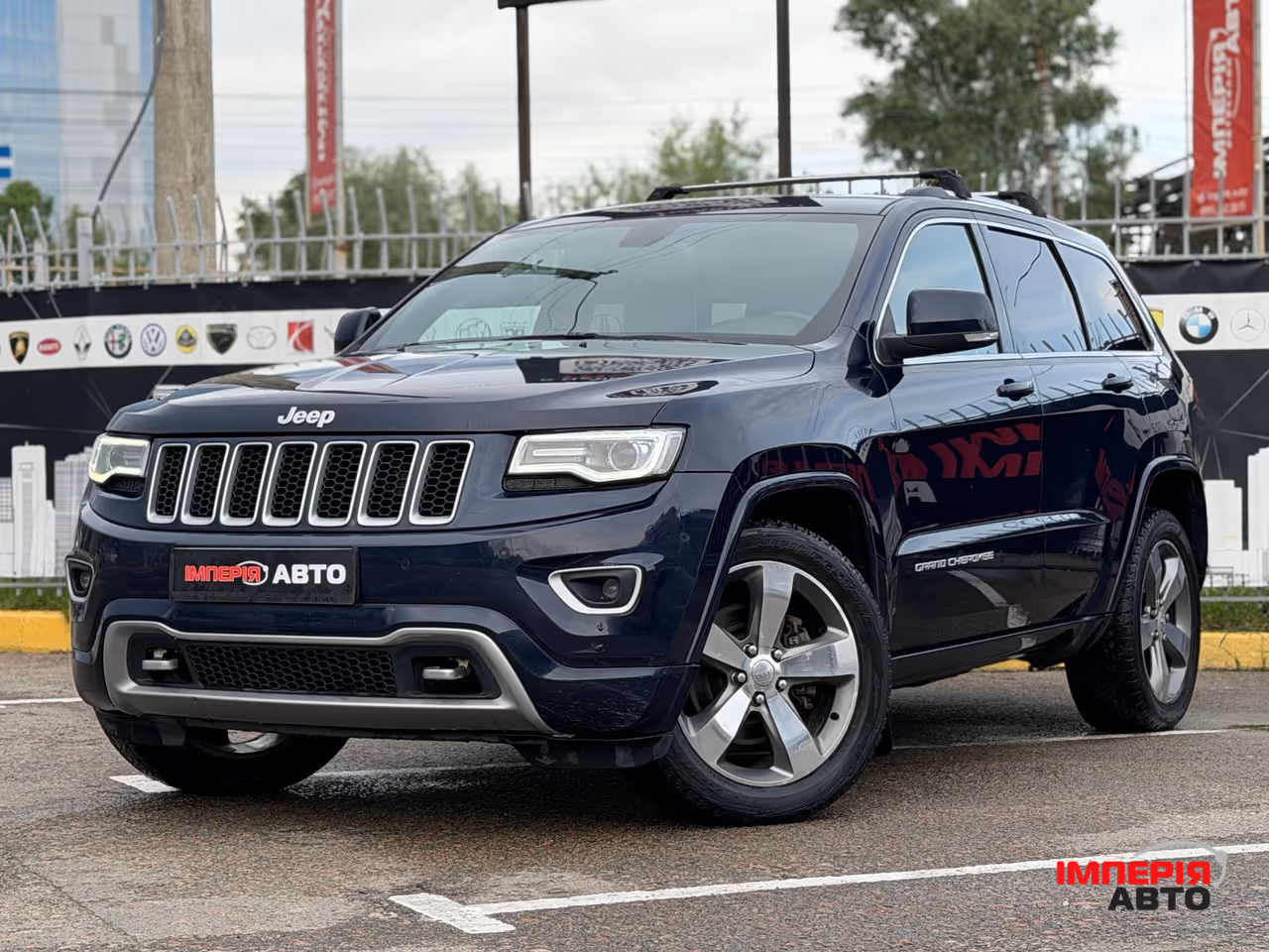 Jeep Grand Cherokee - фото 1