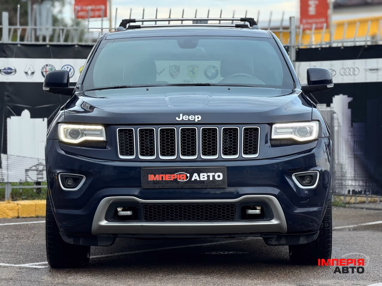 Jeep Grand Cherokee - фото 2
