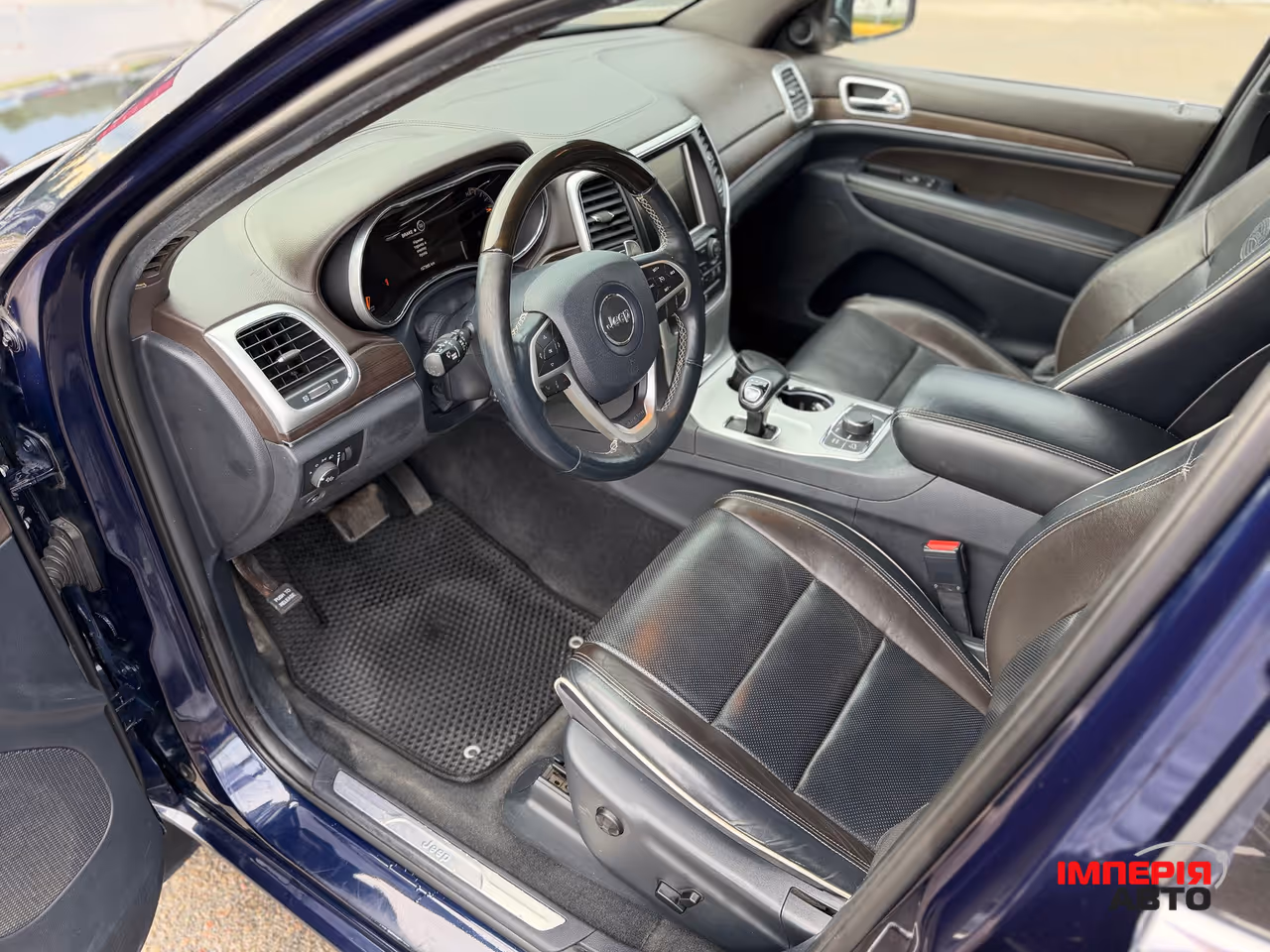 Jeep Grand Cherokee - фото 5