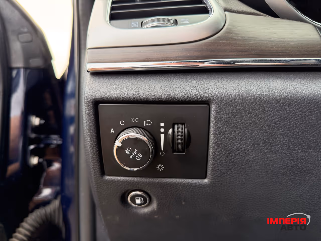 Jeep Grand Cherokee - фото 9