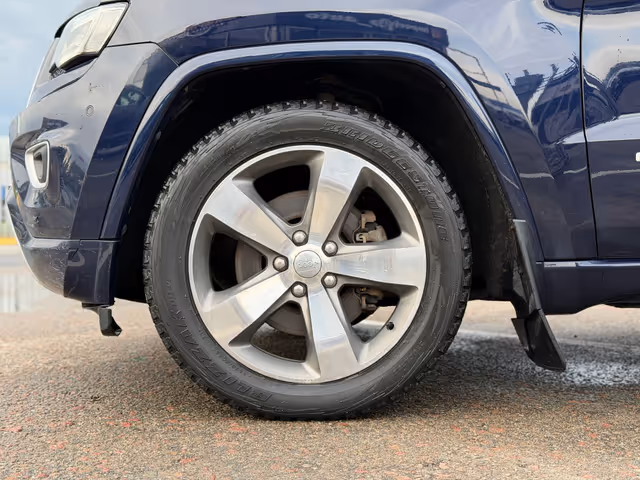 Jeep Grand Cherokee - фото 4
