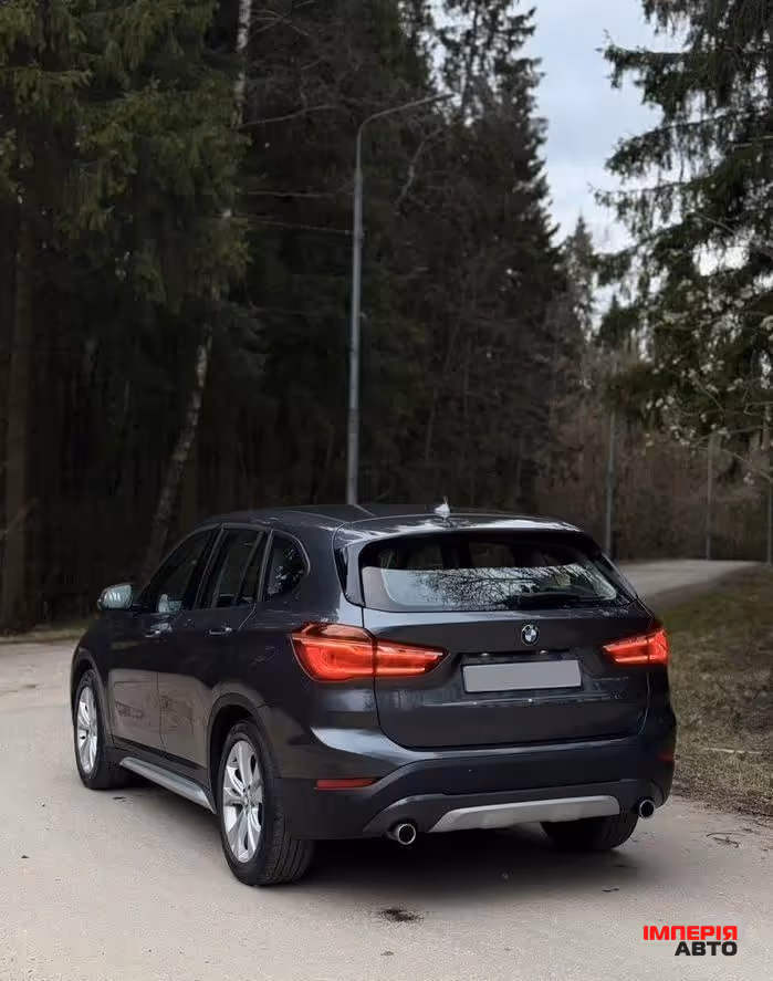 BMW X1 - фото 6