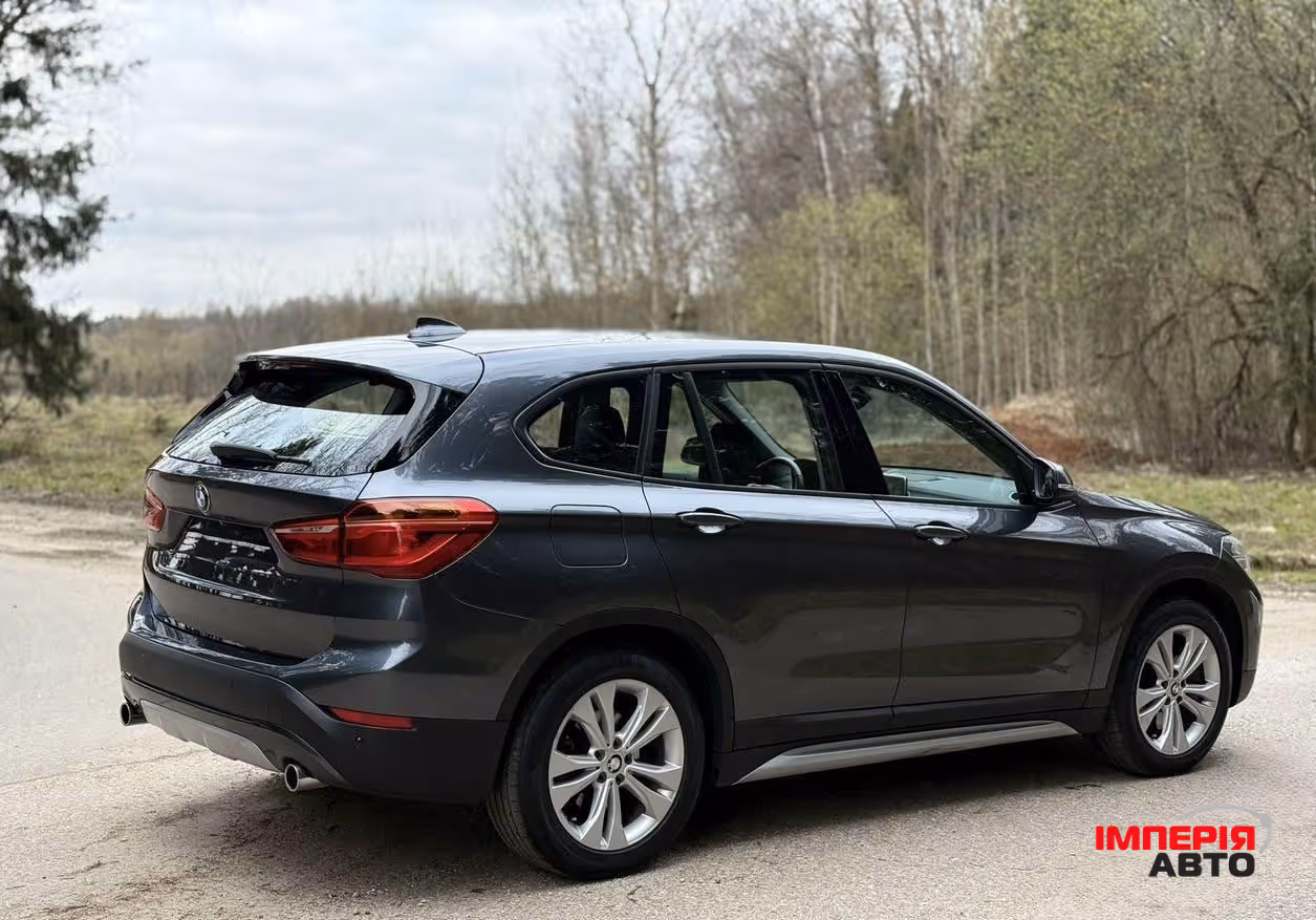 BMW X1 - фото 8
