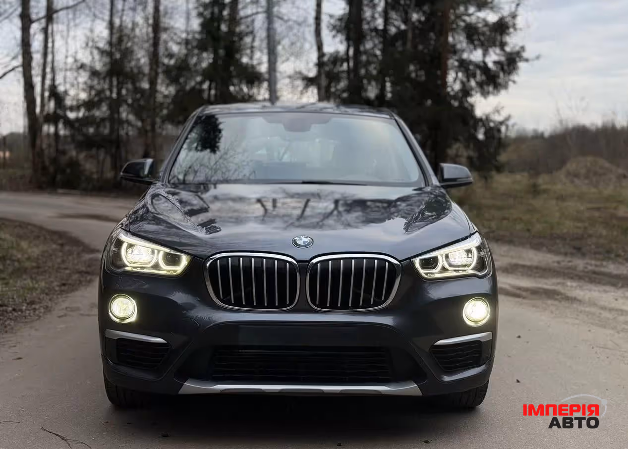 BMW X1 - фото 2