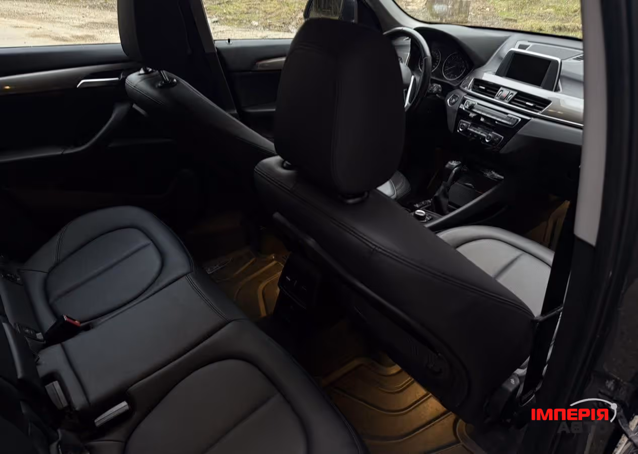 BMW X1 - фото 12