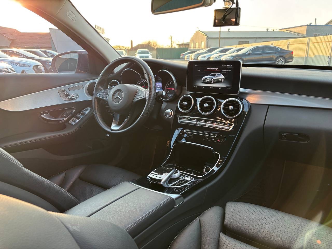 Mercedes-Benz C-Класс - фото 16