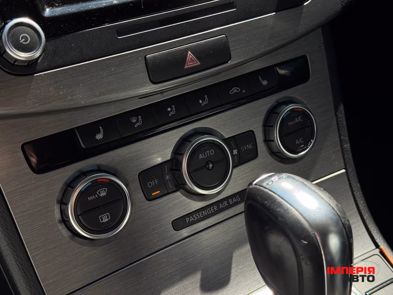 Volkswagen Passat - фото 42