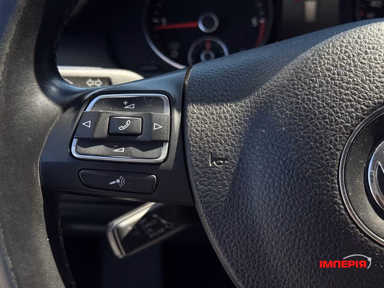 Volkswagen Passat - фото 33