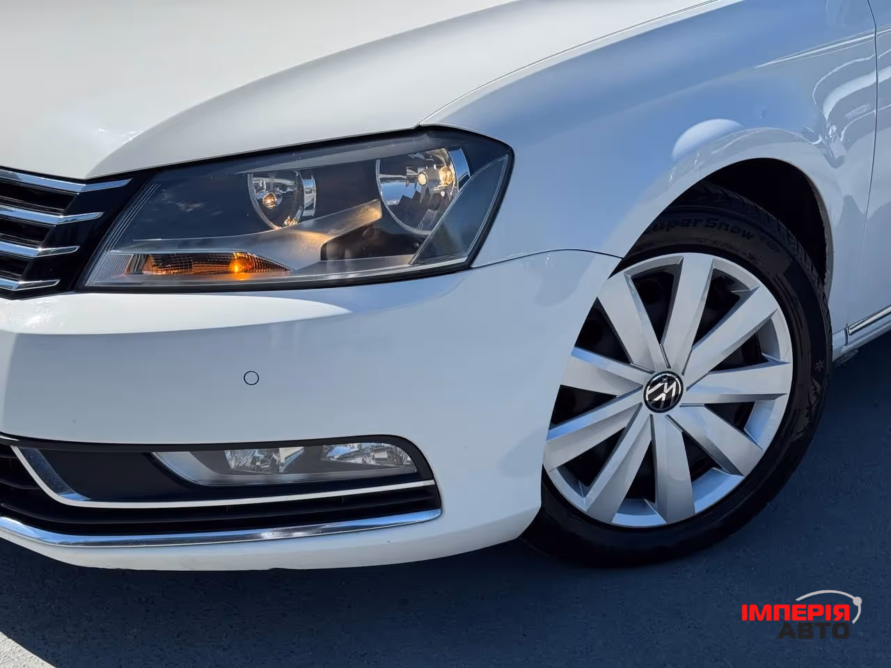 Volkswagen Passat - фото 4