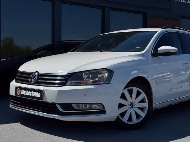 Volkswagen Passat - фото 3