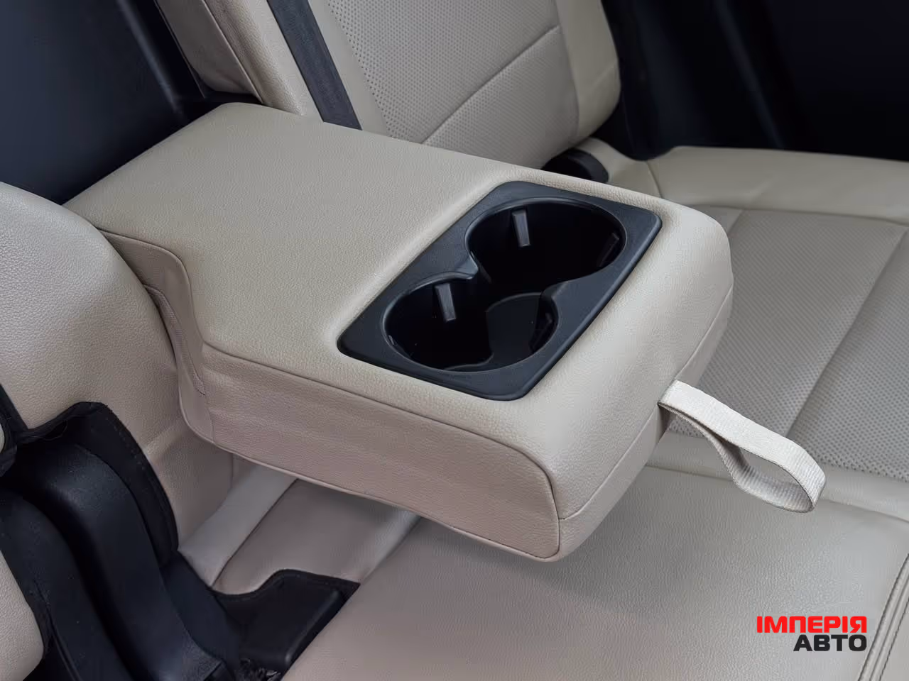 Ford Escape - фото 76