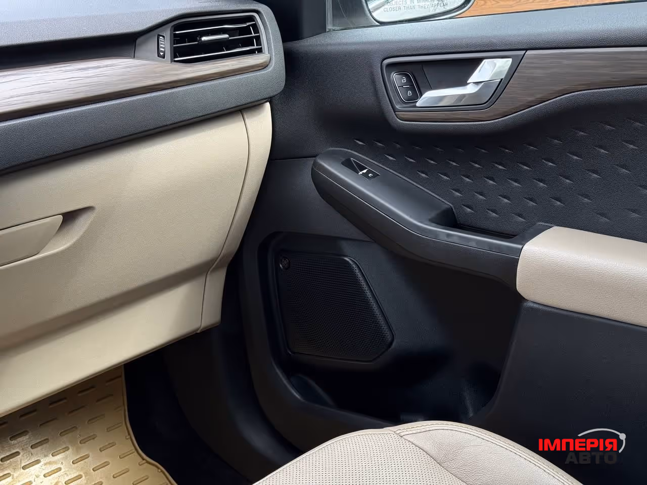 Ford Escape - фото 69