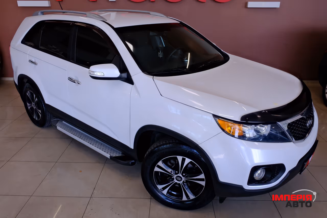 Kia Sorento - фото 4
