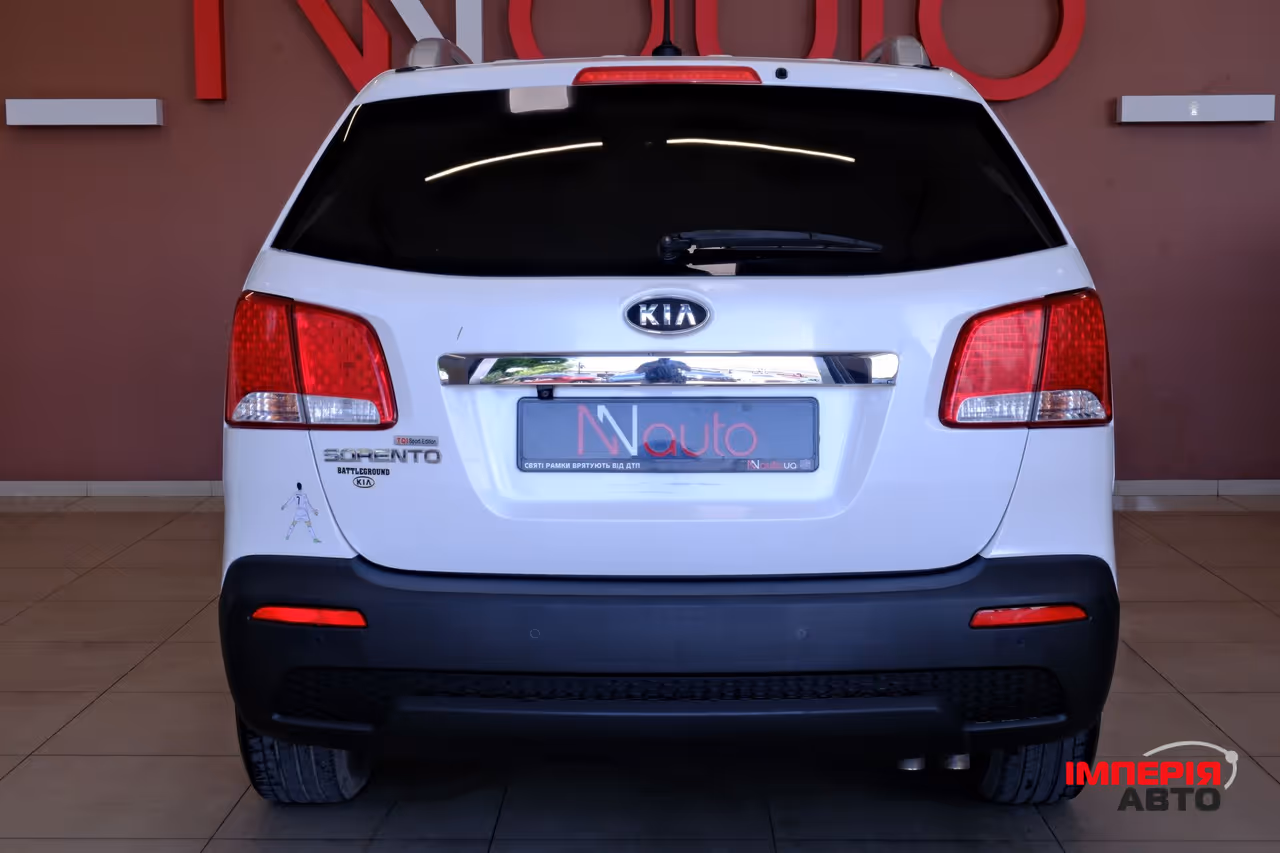 Kia Sorento - фото 6