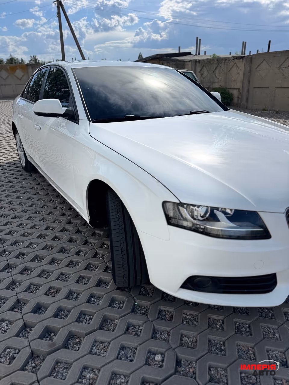 Audi A4 - фото 6