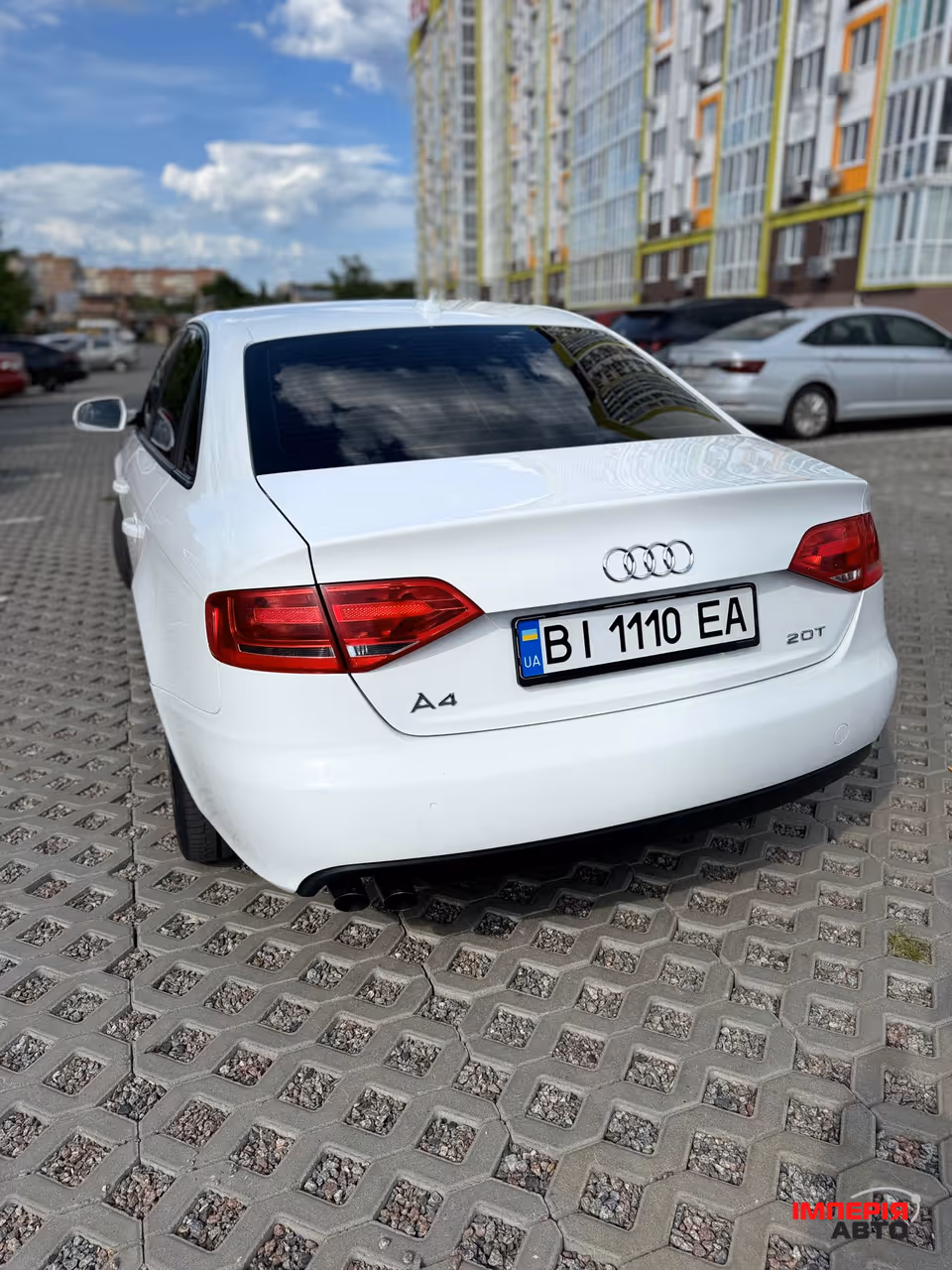 Audi A4 - фото 12