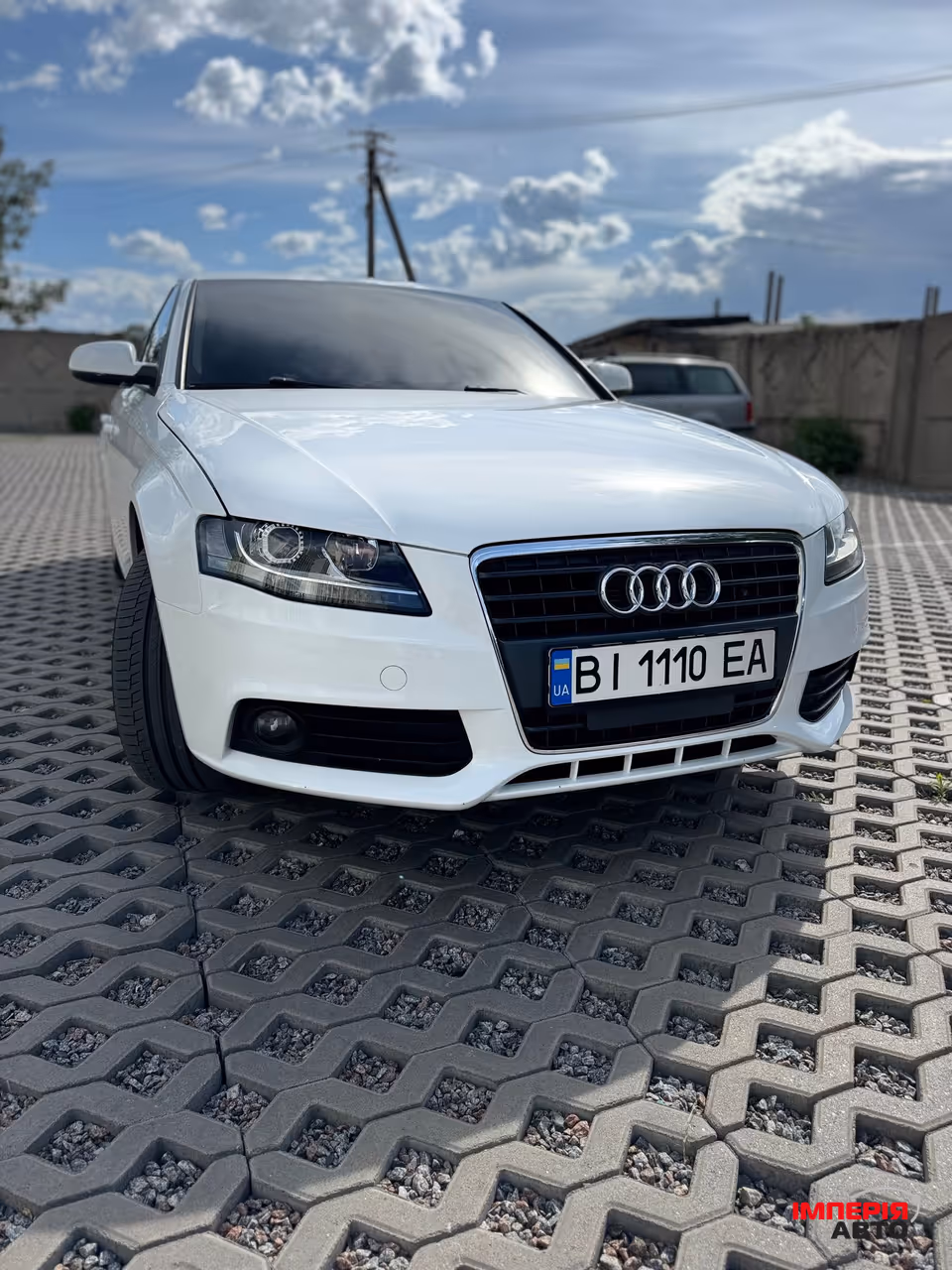 Audi A4 - фото 4