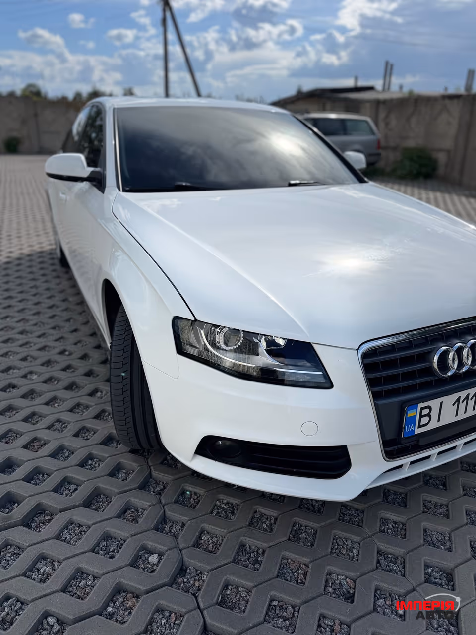 Audi A4 - фото 7