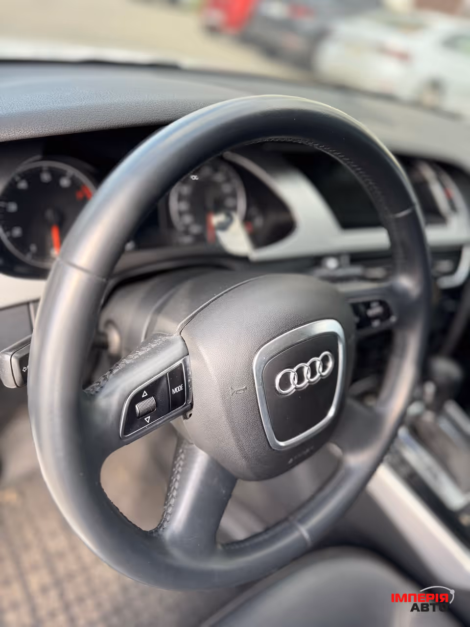 Audi A4 - фото 13