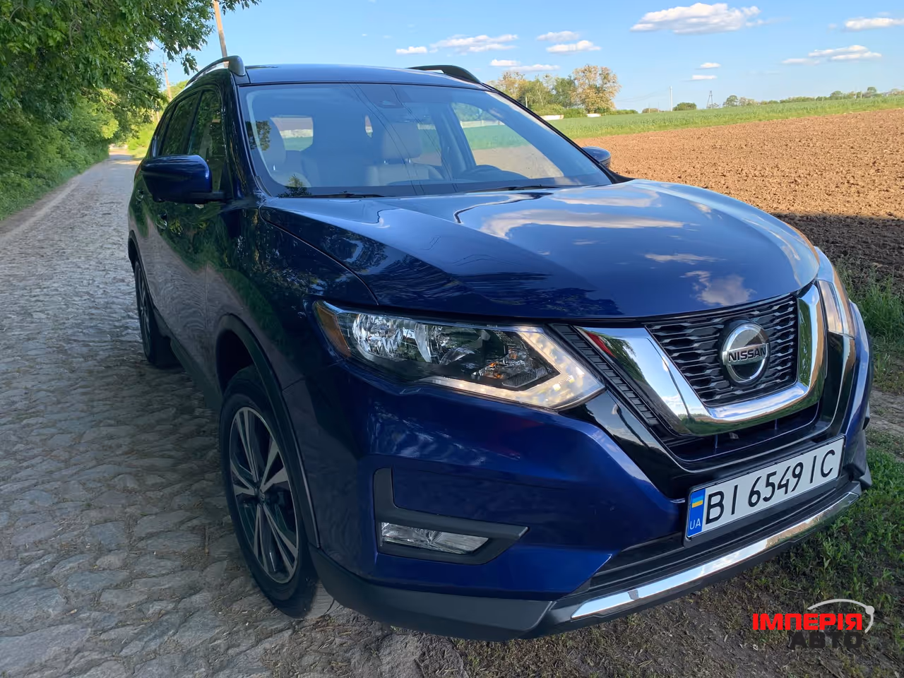 Nissan Rogue - фото 2