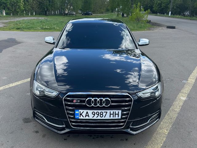 Audi S5 - фото 5