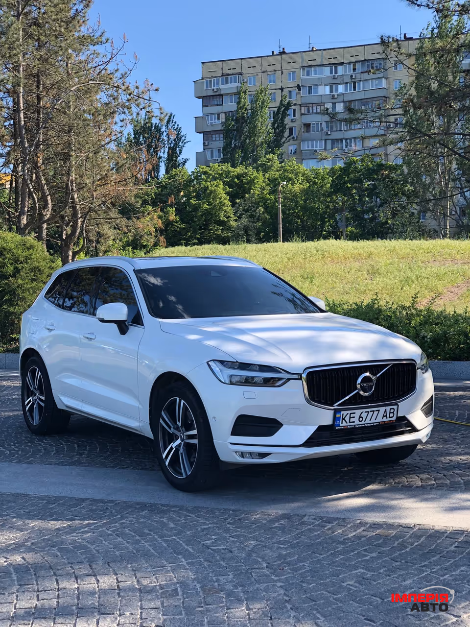 Volvo XC60 - фото 3