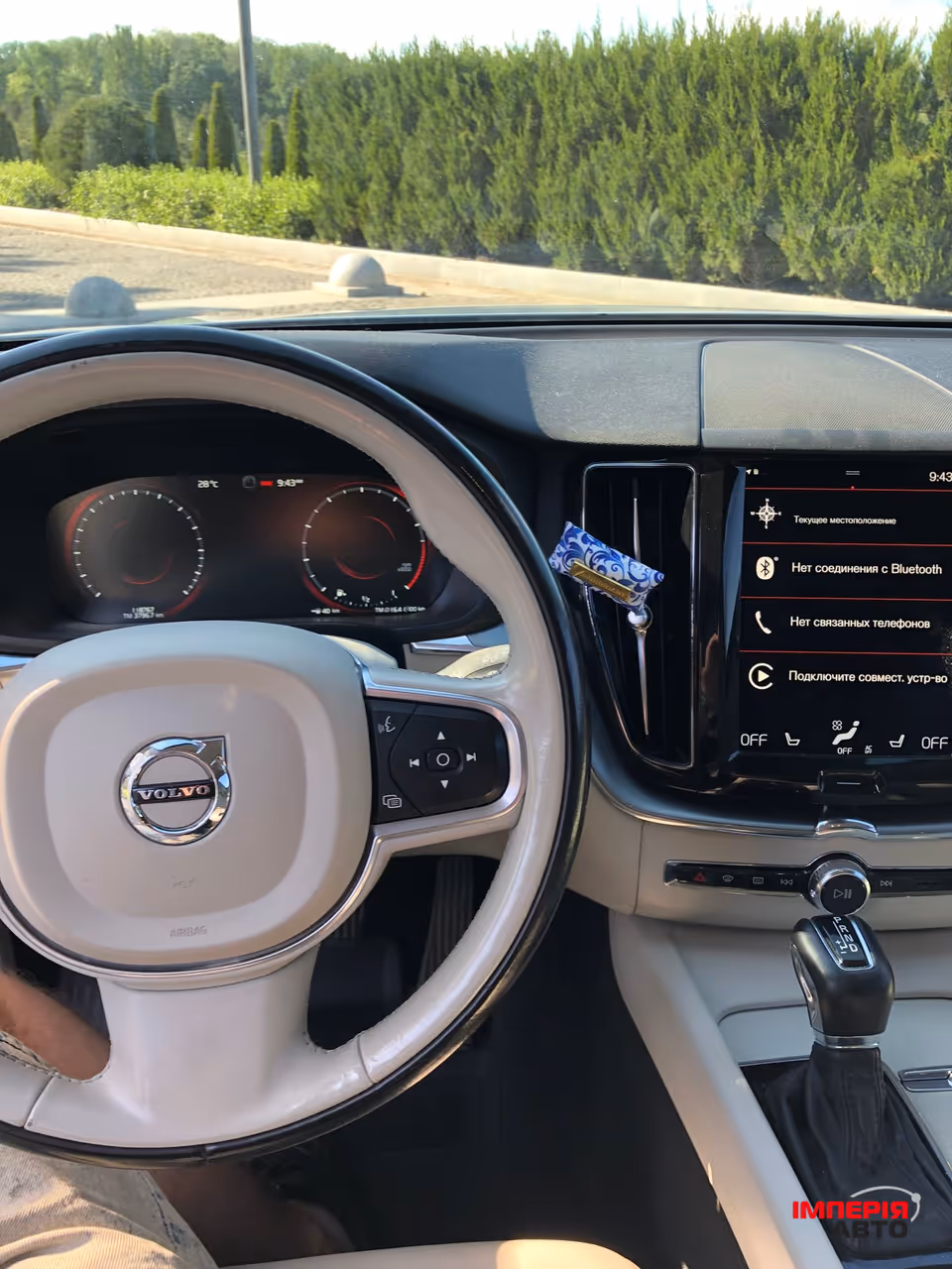 Volvo XC60 - фото 18