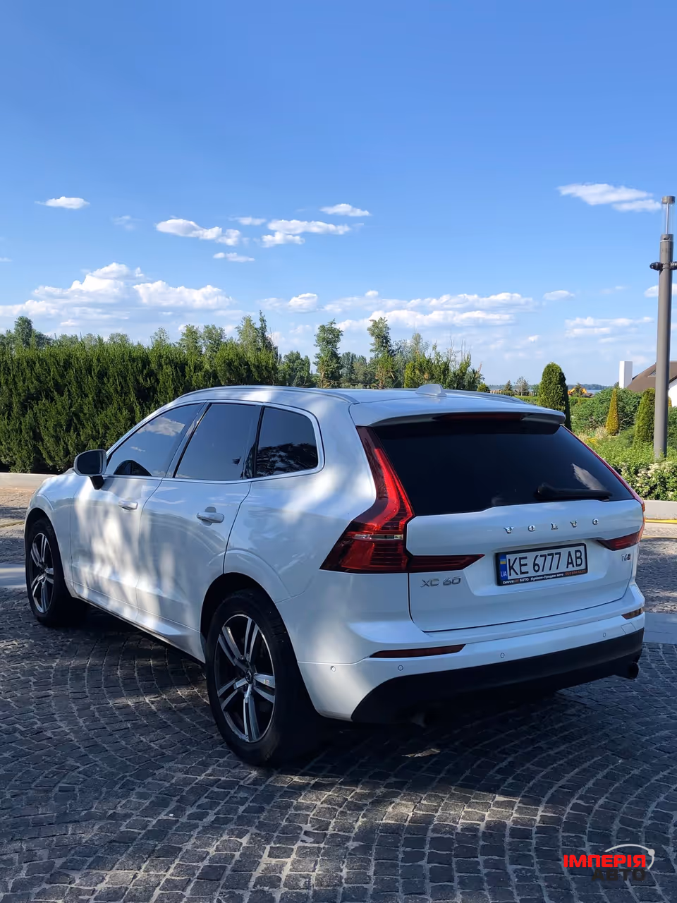 Volvo XC60 - фото 7
