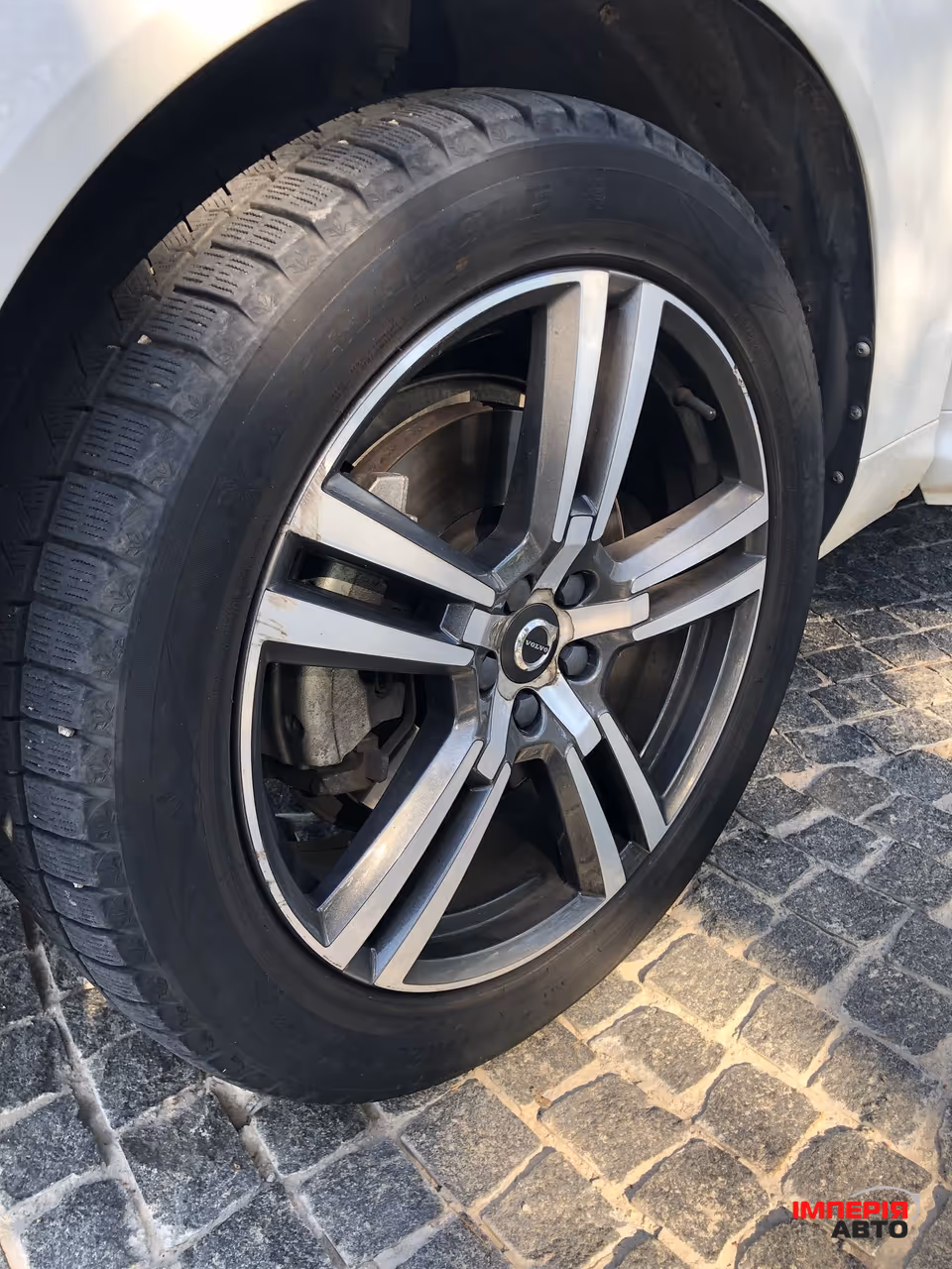 Volvo XC60 - фото 24