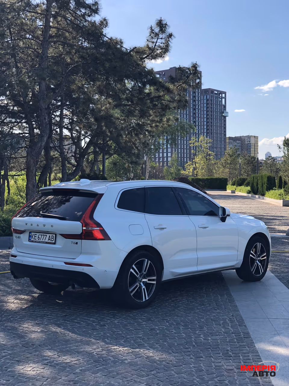 Volvo XC60 - фото 5