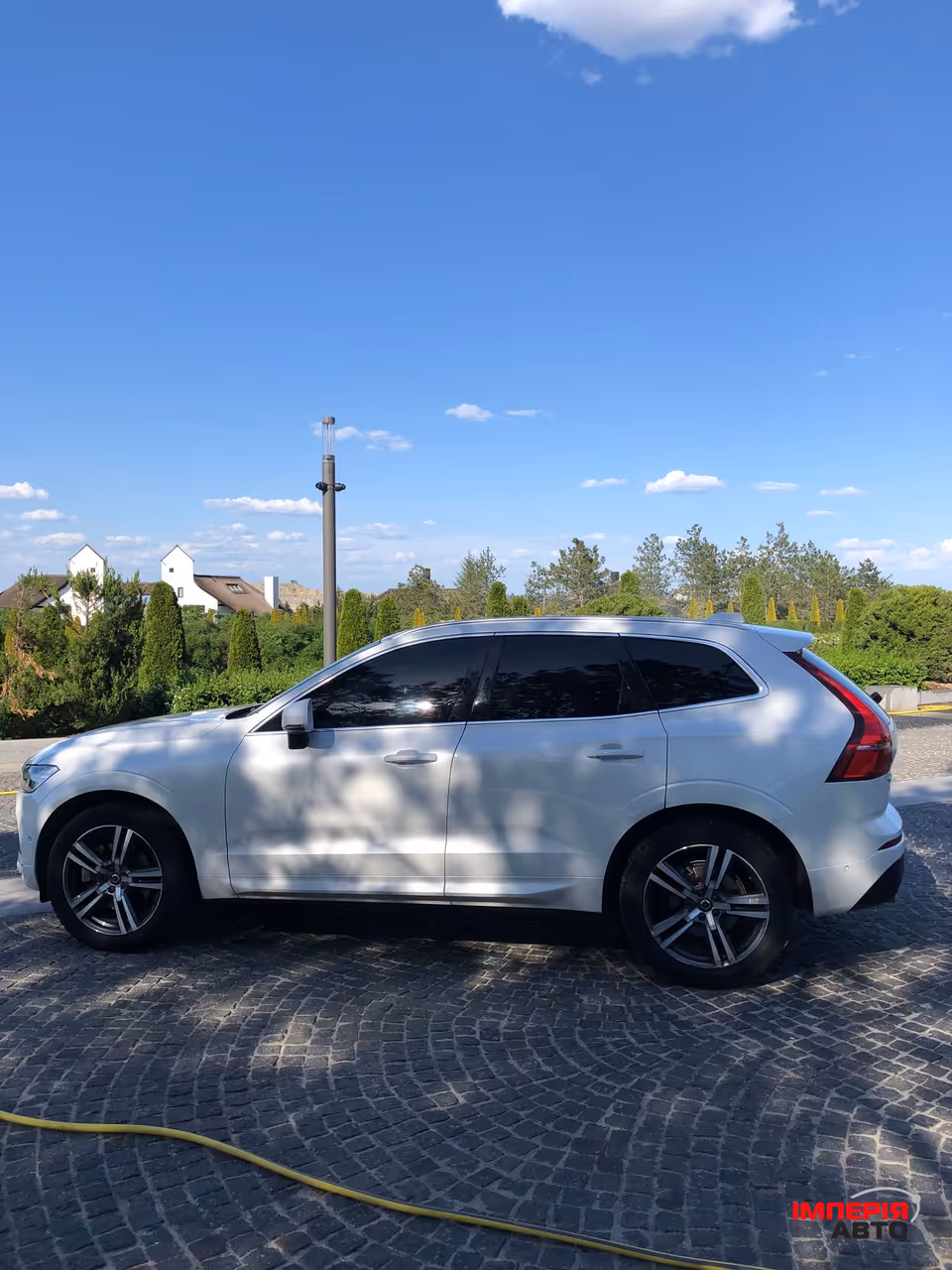 Volvo XC60 - фото 8