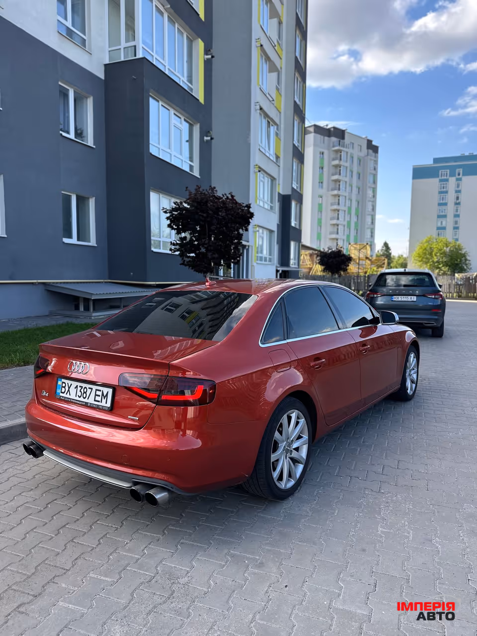 Audi A4 - фото 4
