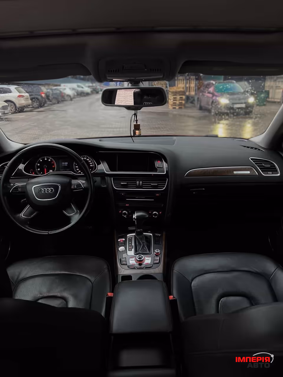 Audi A4 - фото 7