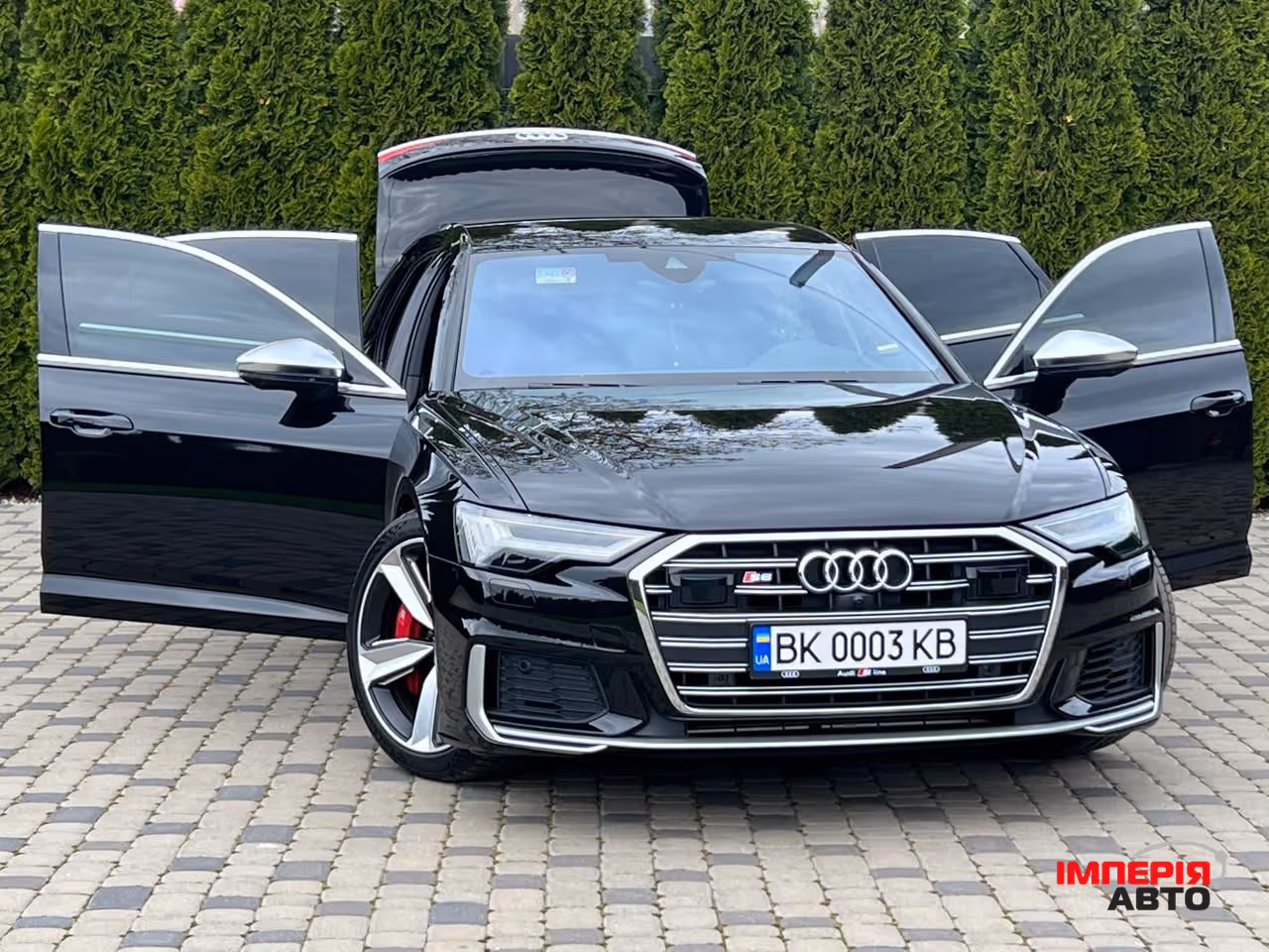 Audi S6 - фото 1