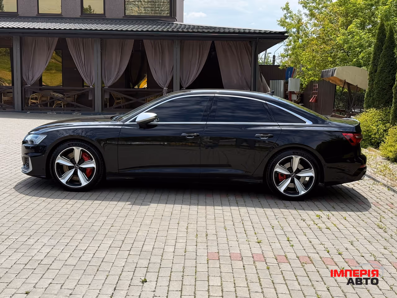 Audi S6 - фото 11